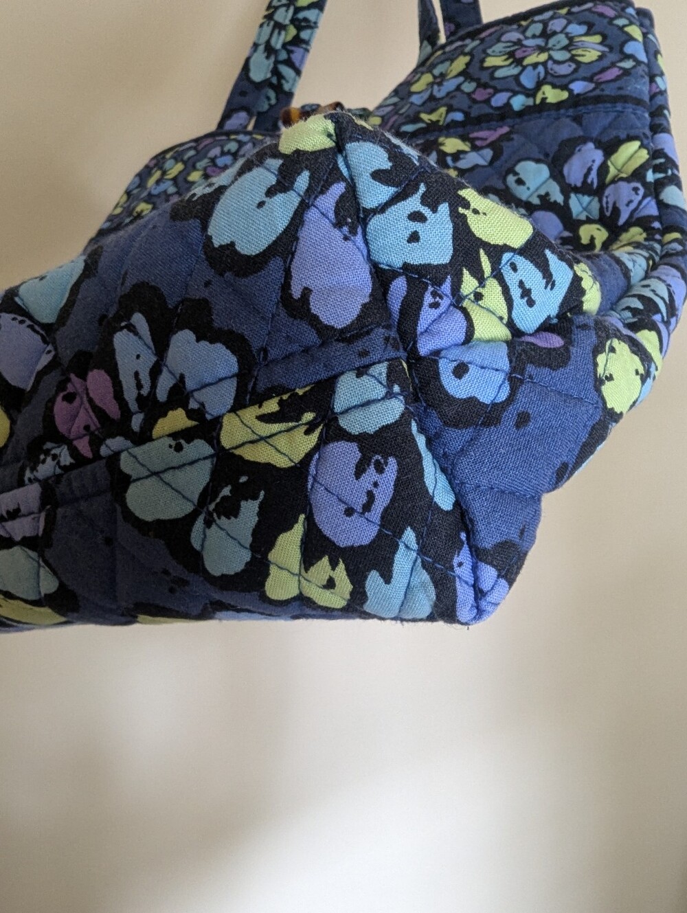 Vera Bradley (RETIRED PATTERN) Indigo Pop Blue Flower Tote Bag - RARE - Picture 7 of 7